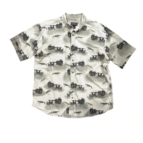 Woolrich Mens L White Grey Button Down‎ Shirt Canoe Fishing Lures Pattern - Picture 1 of 8